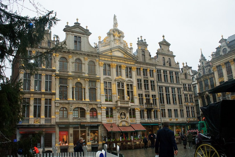 Grand Place Center